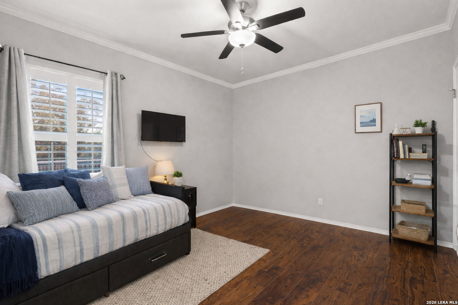 441 Cimarron Spring Branch, TX 78070 - Photo 13 of 20 a living room with furniture and a window