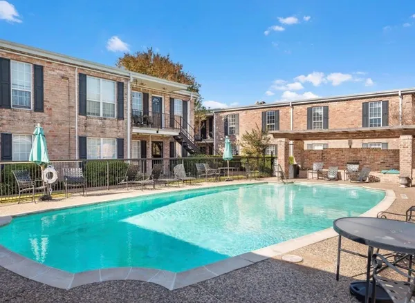 $1,575 | 6402 Del Monte Drive, Unit 47, Houston, TX 77057