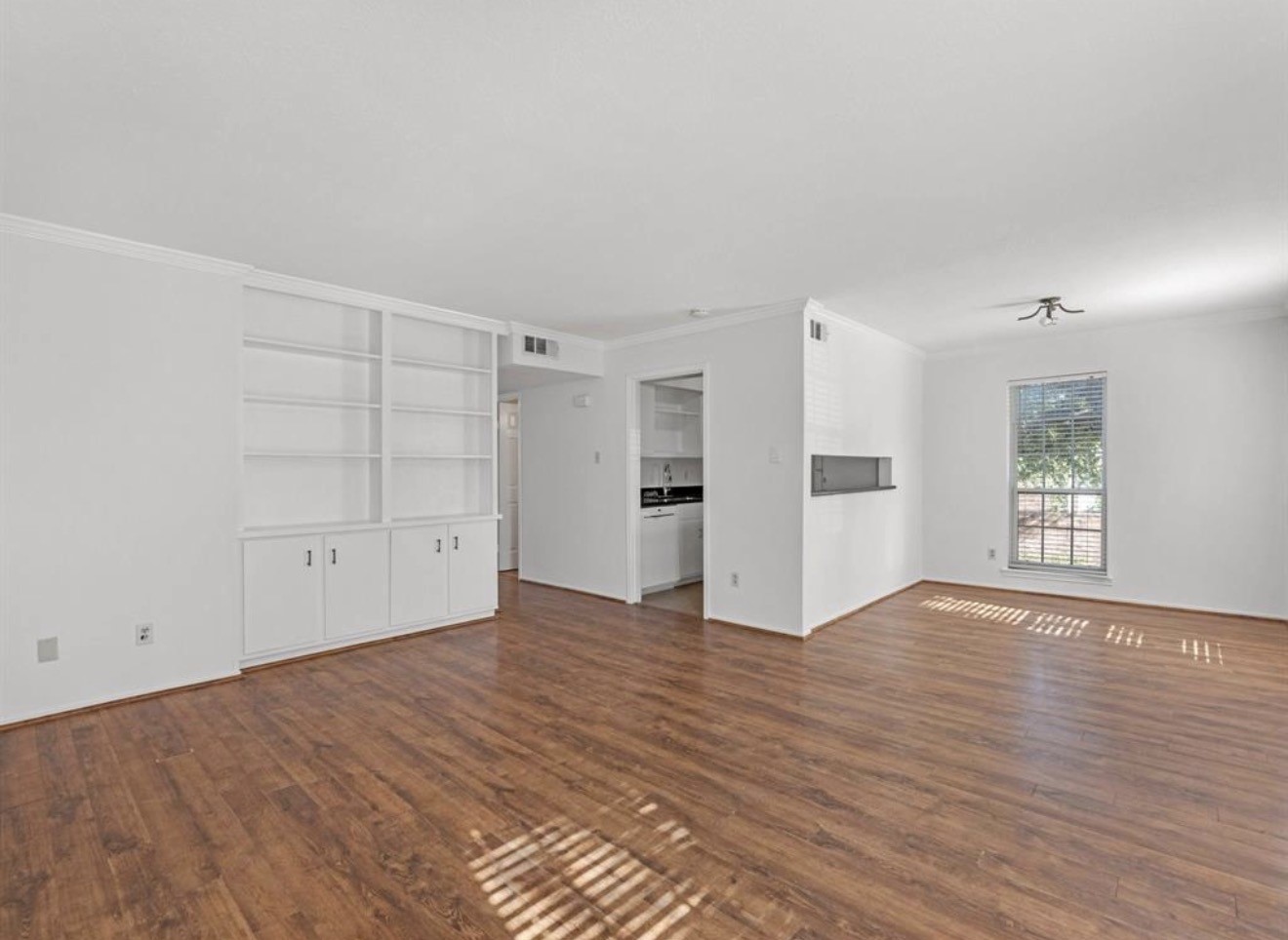 6402 Del Monte Drive, Unit 47 Houston, TX 77057 - Photo 4 of 15
