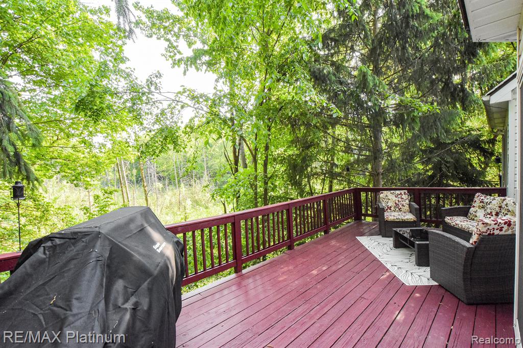 7976 Lee Road Brighton, MI 48116 - Photo 51 of 54