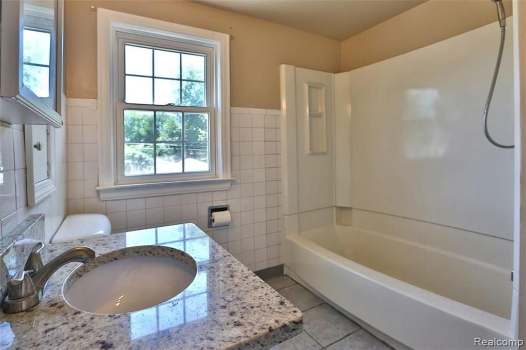 3205 John R Street Trenton, MI 48183 - Photo 16 of 24