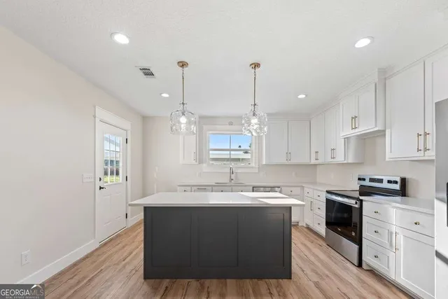 $389,900 | 1335 Clifford Loop, Blackshear, GA 31516