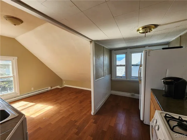 $1,200 | 927 State Street, Watertown, NY 13601