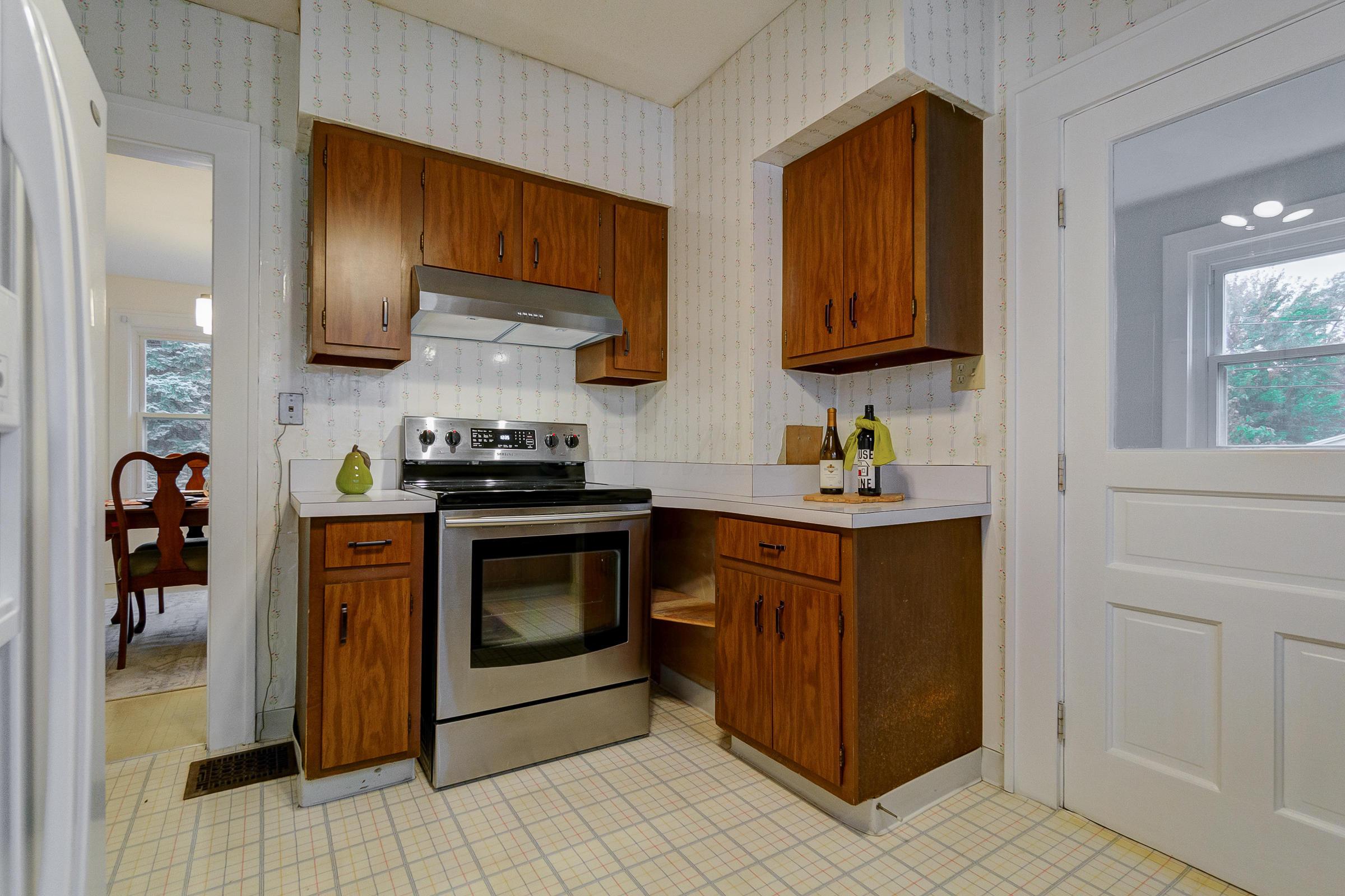 288 East Tulane Road Columbus, OH 43202 - Photo 10 of 31