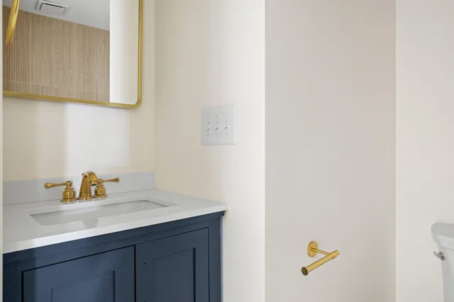 $3,150 | 36 Isabella Street, Charleston, SC 29403