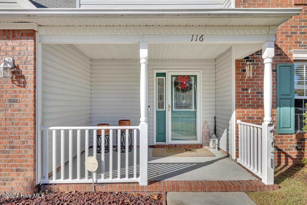 116 Raintree Circle Jacksonville, NC 28540 - Photo 3 of 34 Front Porch