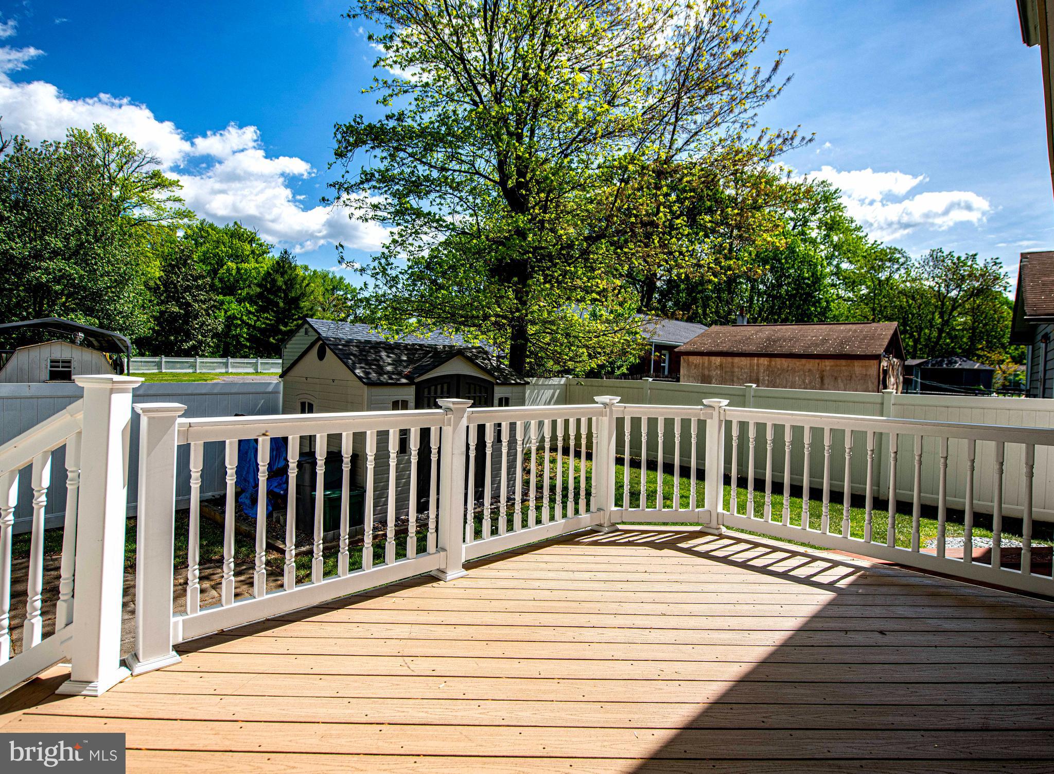 7226 Orth Road Sparrows Point, MD 21219 - Photo 10 of 51 a view of a wooden roof deck