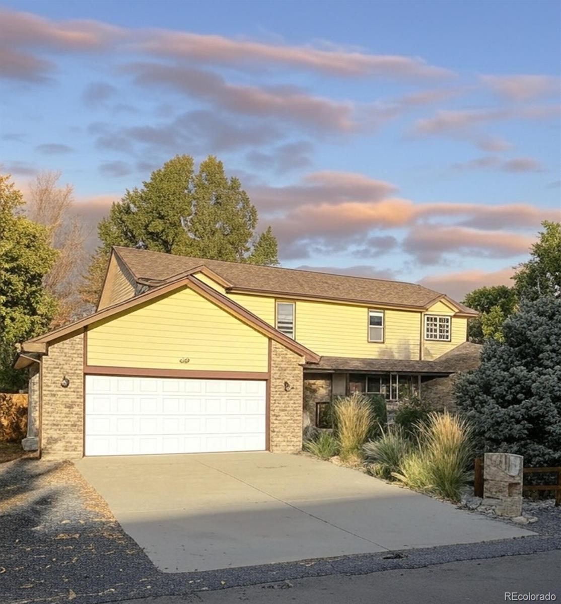 665 Kilmer Street Golden, CO 80401 - Photo 35 of 35 a view of a swimming pool with a yard