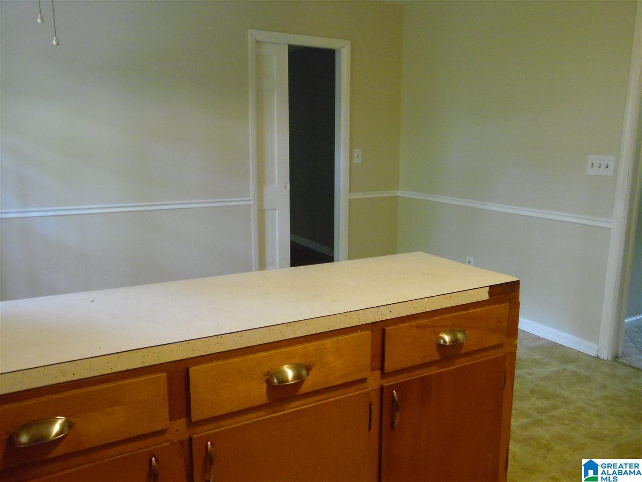2616 Ridgebrook Circle Fultondale, AL 35068 - Photo 13 of 33