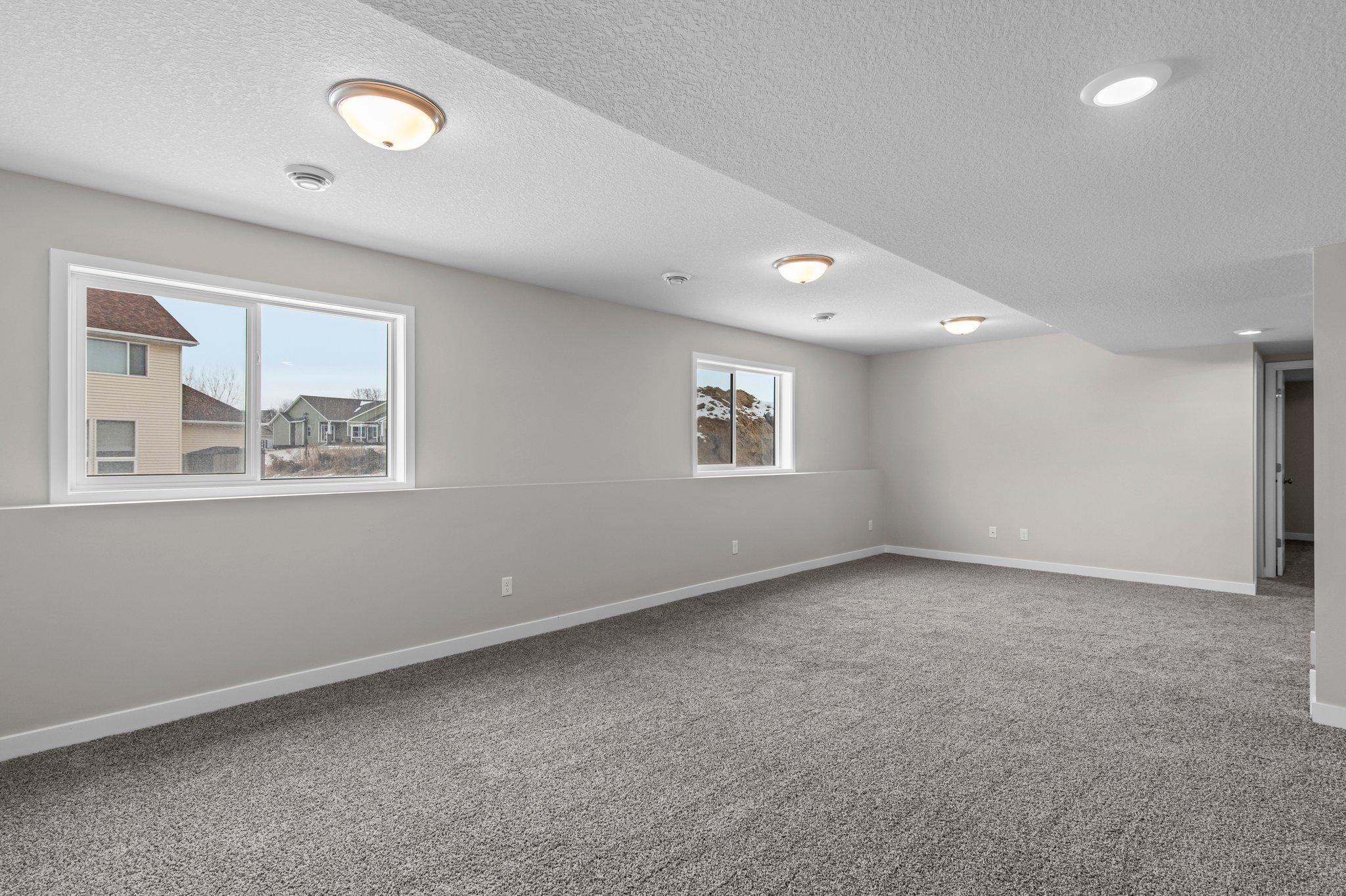 1877 Robinson Lane Byron, MN 55920 - Photo 41 of 57