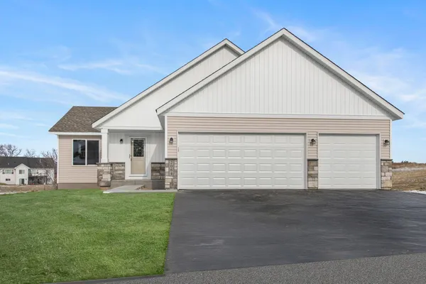 $484,850 | 1877 Robinson Lane, Byron, MN 55920