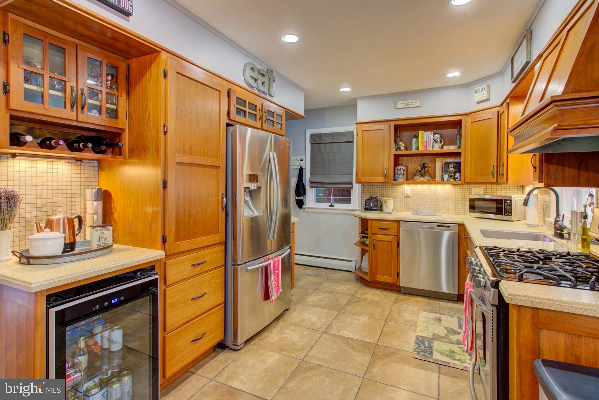 825 Robin Road Lancaster, PA 17601 - Photo 9 of 32 Gallery Image 9