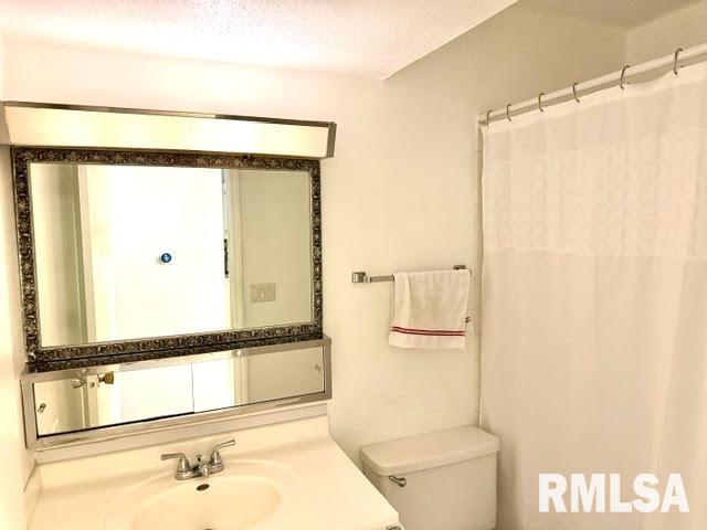 1910 Jeanette Lane, Unit 8 Springfield, IL 62702 - Photo 15 of 17