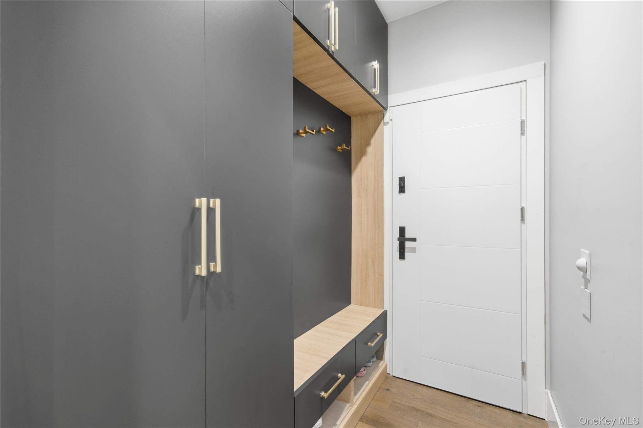 18 Timber Point Road East Islip, NY 11730 - Photo 18 of 34 a view of an empty room