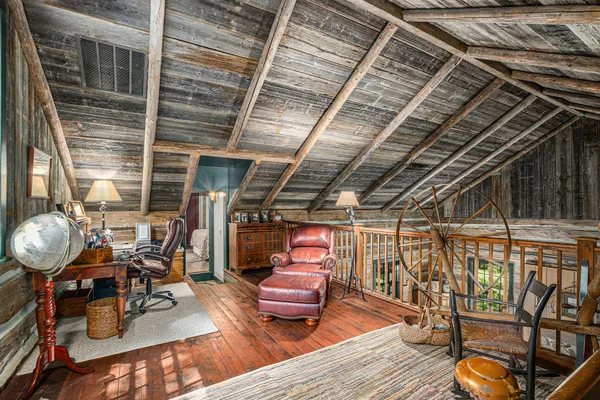 $760,000 | 12236 6 1/2 Mile Road, Battle Creek, MI 49014