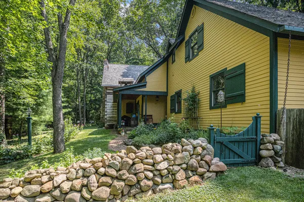 $760,000 | 12236 6 1/2 Mile Road, Battle Creek, MI 49014