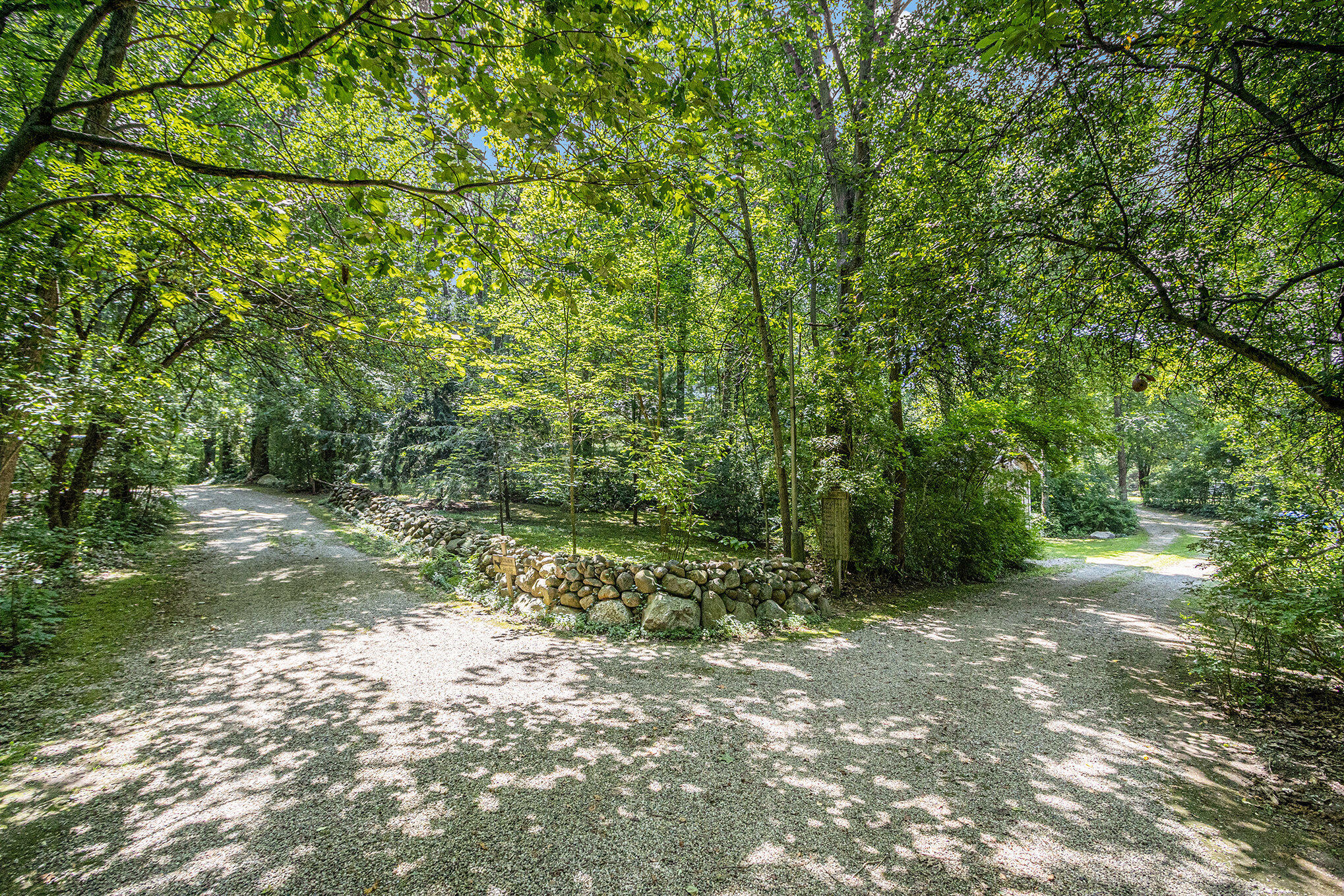 12236 6 1/2 Mile Road Battle Creek, MI 49014 - Photo 39 of 56 Driveway