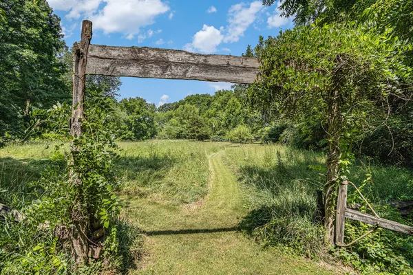 $760,000 | 12236 6 1/2 Mile Road, Battle Creek, MI 49014