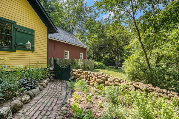 $760,000 | 12236 6 1/2 Mile Road, Battle Creek, MI 49014