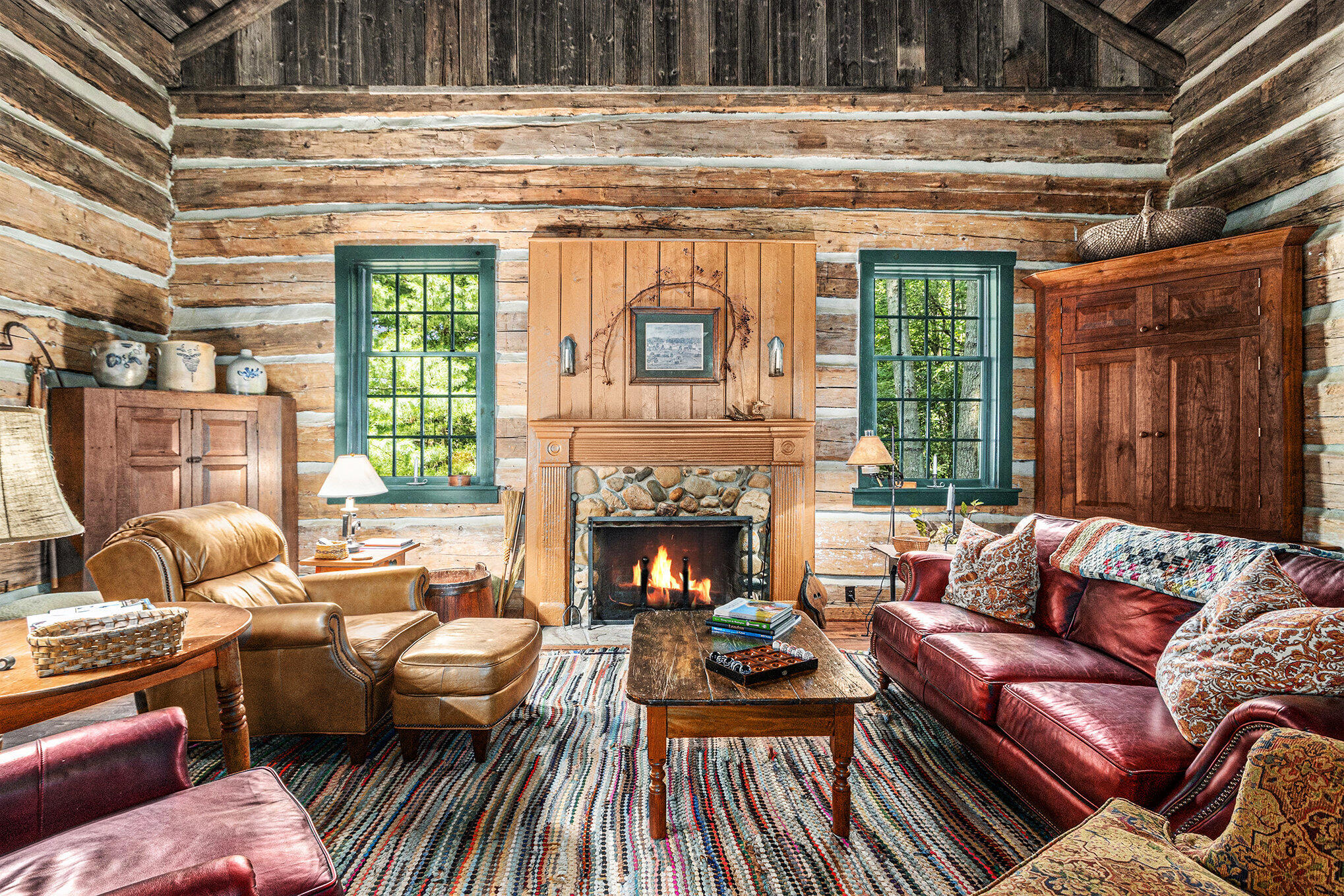 12236 6 1/2 Mile Road Battle Creek, MI 49014 - Photo 9 of 56 Living Room