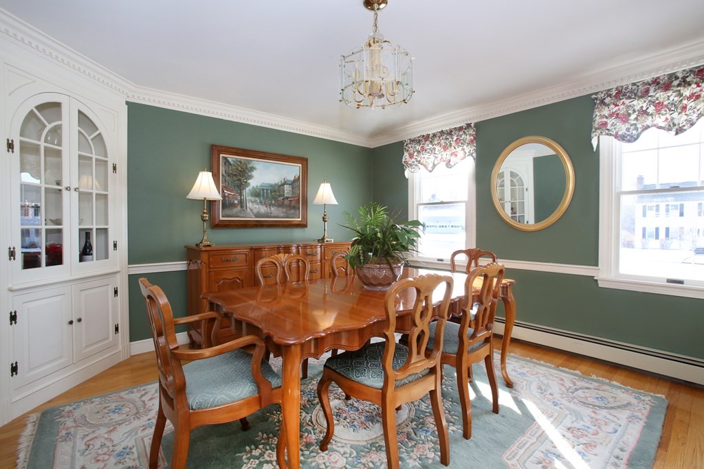 12 Mark Lane Milton, MA 02186 - Photo 6 of 17