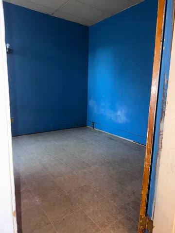 $95,000 | 721 North Belleview Place, Indianapolis, IN 46222