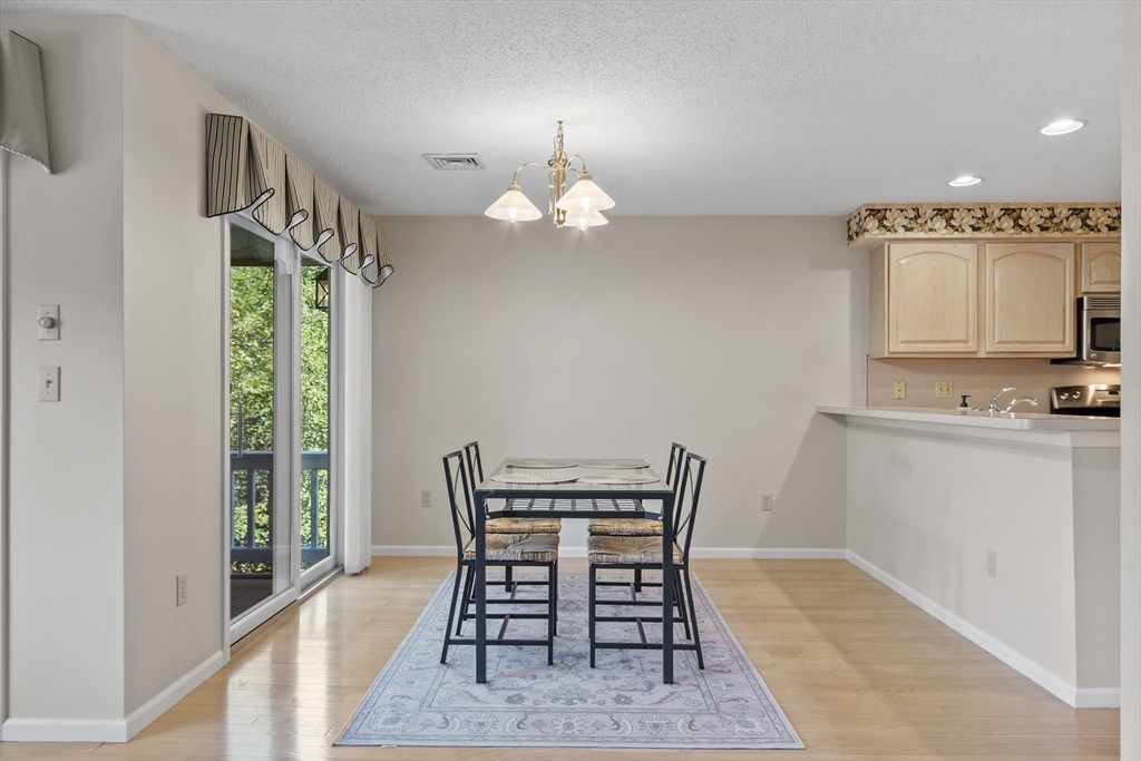 122 Abington Road, Unit 122 Danvers, MA 01923 - Photo 15 of 40