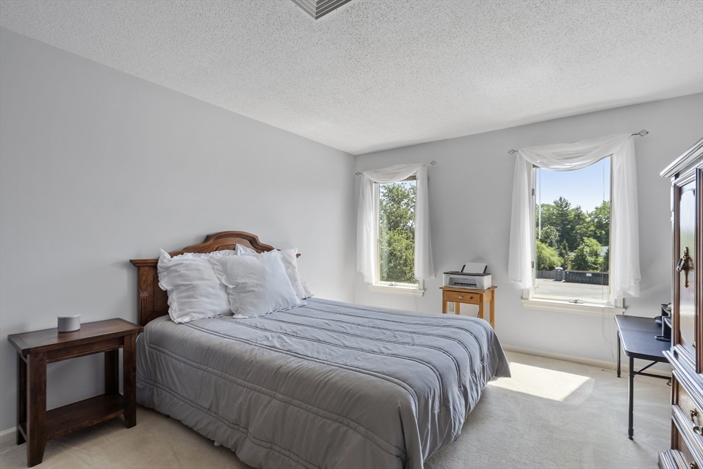 122 Abington Road, Unit 122 Danvers, MA 01923 - Photo 17 of 40