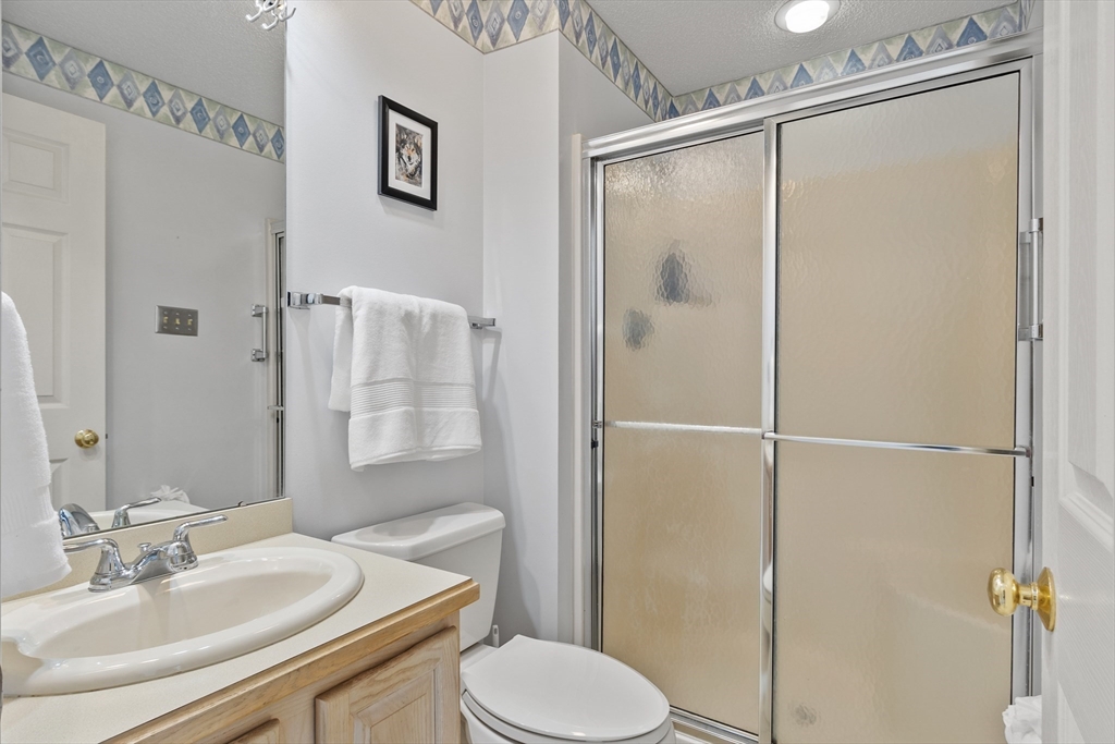 122 Abington Road, Unit 122 Danvers, MA 01923 - Photo 22 of 40