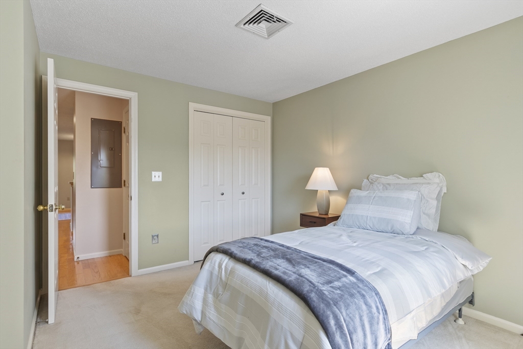 122 Abington Road, Unit 122 Danvers, MA 01923 - Photo 24 of 40