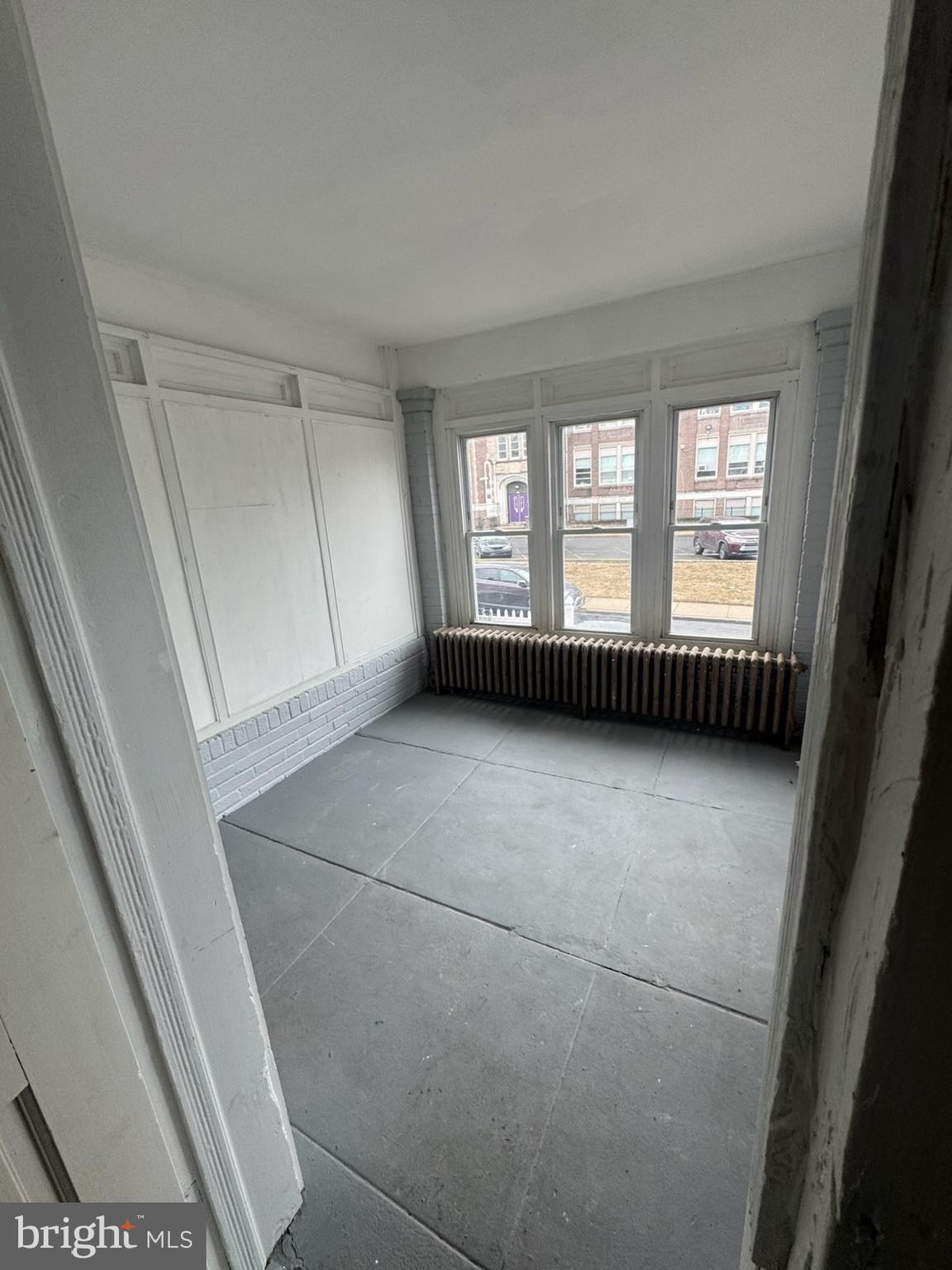 343 Avon Road Upper Darby, PA 19082 - Photo 1 of 12