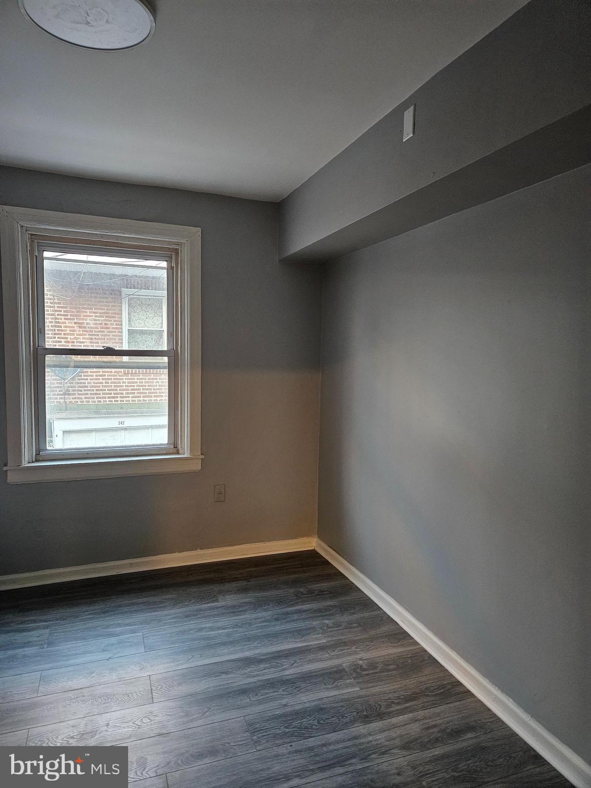 343 Avon Road Upper Darby, PA 19082 - Photo 7 of 12