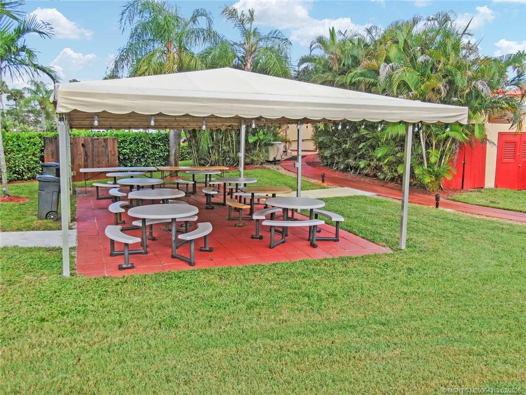 1987 Southwest Palm City Road, Unit I Stuart, FL 34994 - Photo 30 of 34 Gallery Image 30