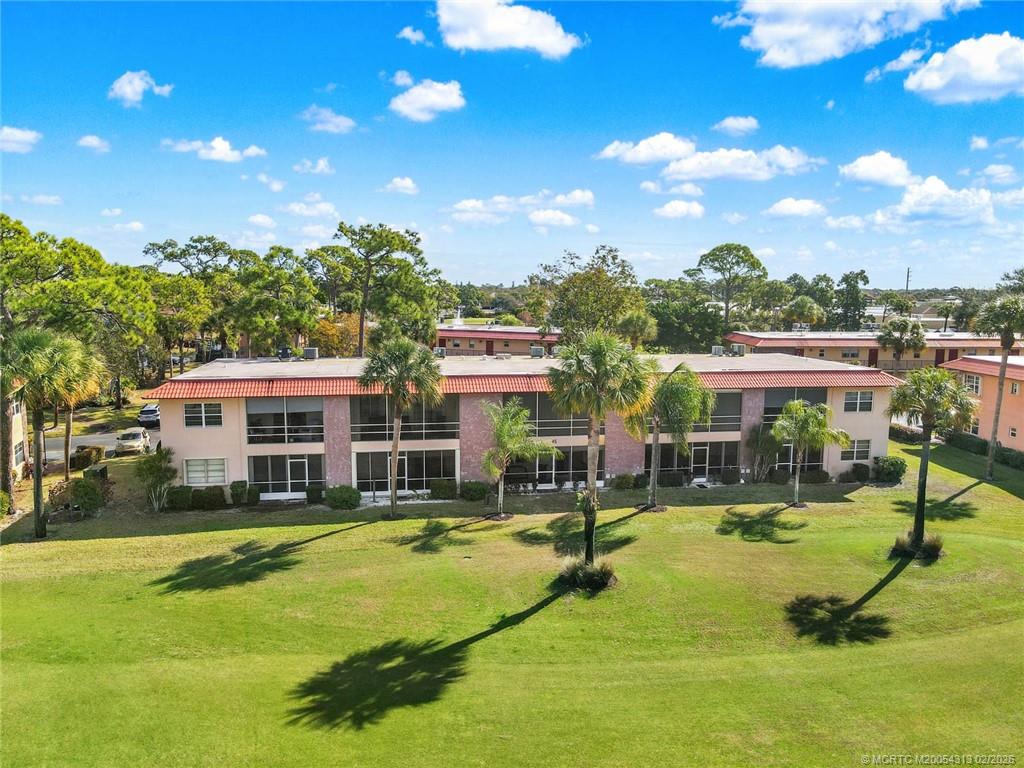 1987 Southwest Palm City Road, Unit I Stuart, FL 34994 - Photo 8 of 34 Gallery Image 8