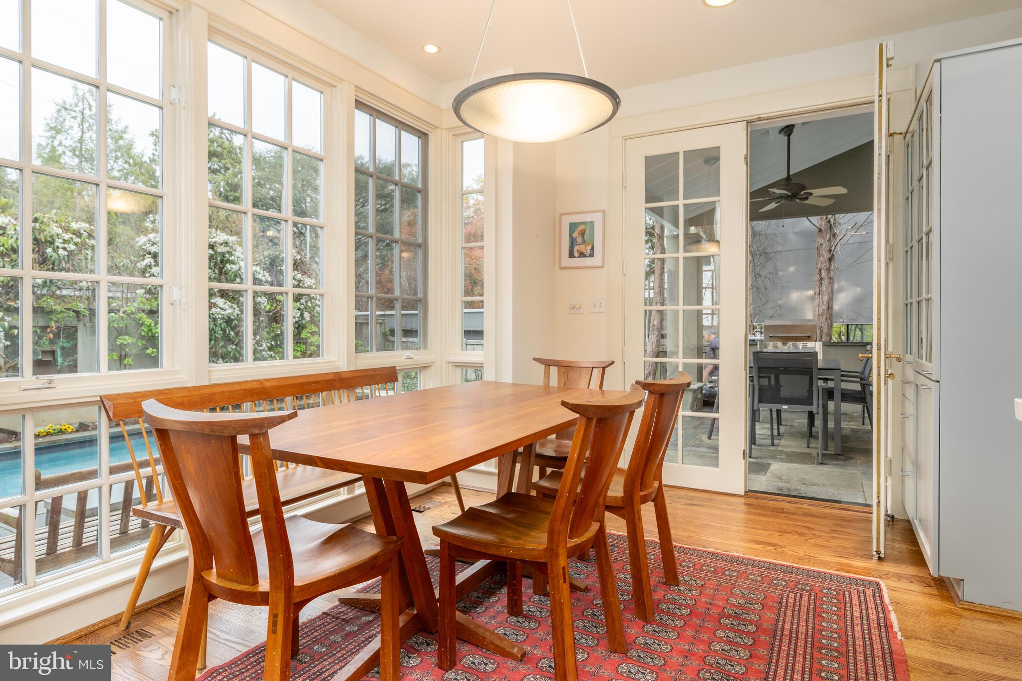 3415 Fulton Street Northwest Washington, DC 20007 - Photo 4 of 68 a dining room with furniture and window