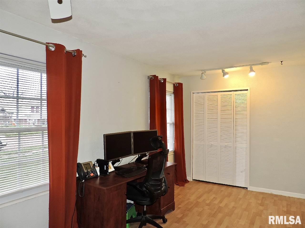 414 Pontiac Road Marquette Heights, IL 61554 - Photo 17 of 23 Gallery Image 17