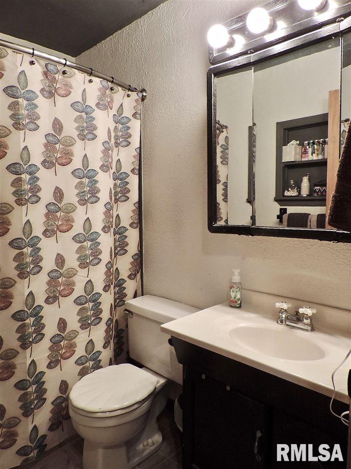 414 Pontiac Road Marquette Heights, IL 61554 - Photo 18 of 23 Gallery Image 18