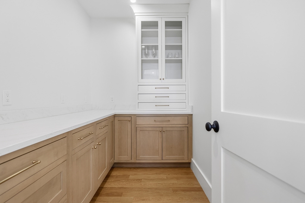 1 Plymouth Road Winchester, MA 01890 - Photo 11 of 35