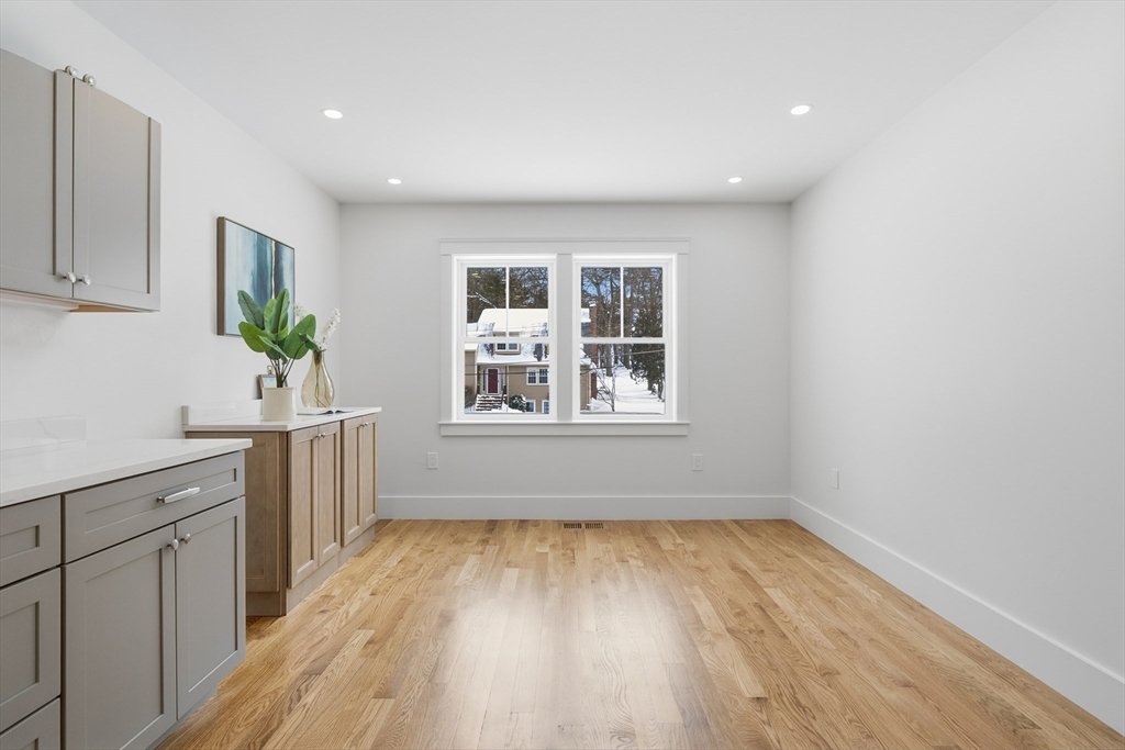 1 Plymouth Road Winchester, MA 01890 - Photo 15 of 35