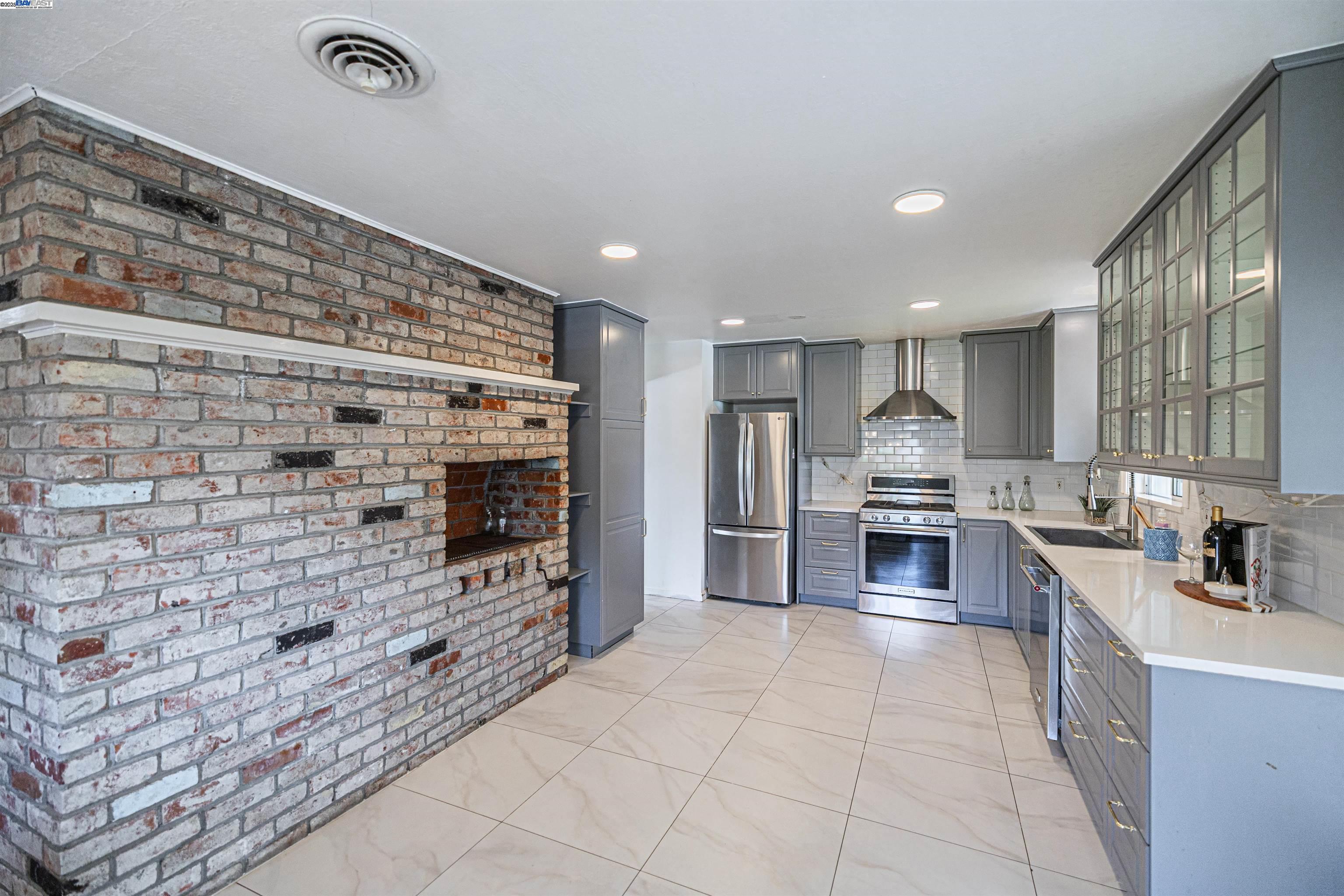 44 Duke Way Pleasant Hill, CA 94523 - Photo 13 of 25