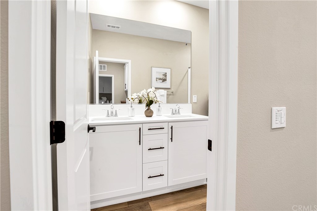 1123 Delpy View Point Vista, CA 92084 - Photo 31 of 42