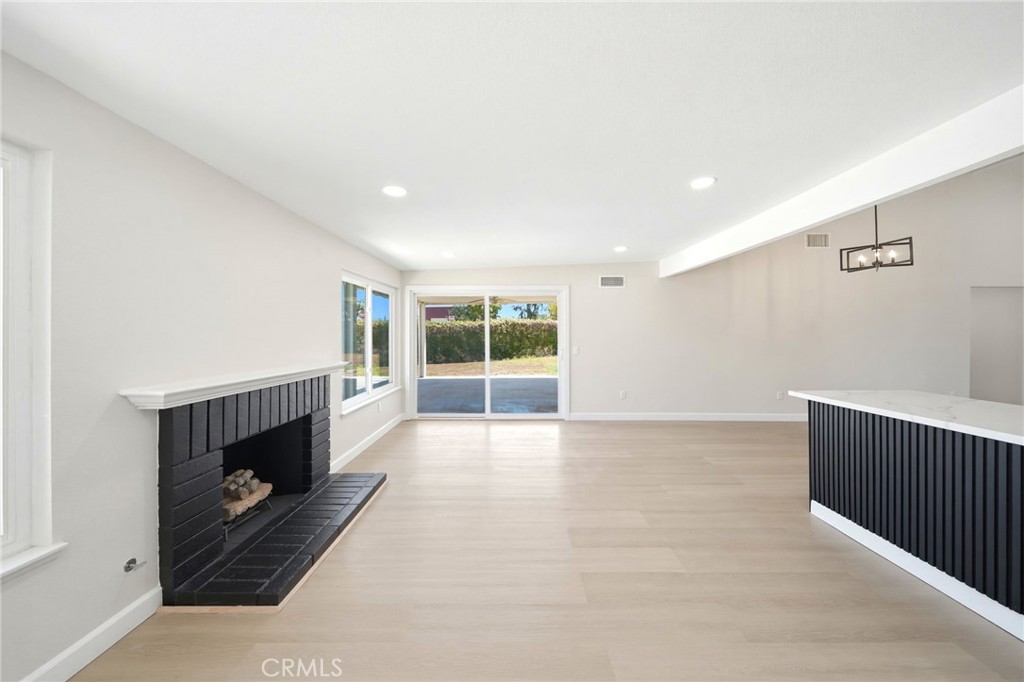 3073 Joshua Tree Road Riverside, CA 92503 - Photo 21 of 56