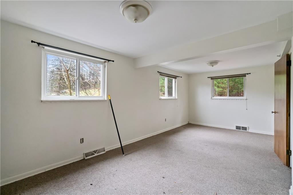 134 Becks Run Road Coraopolis, PA 15108 - Photo 11 of 26