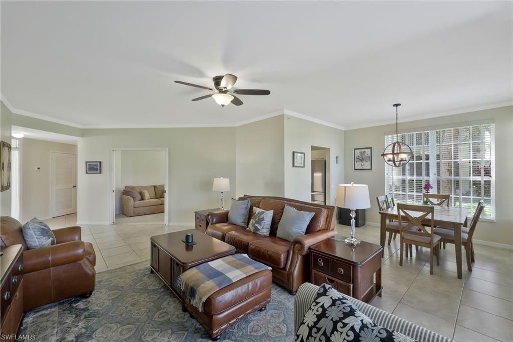 93 Silver Oaks Circle, Unit 3101 Naples, FL 34119 - Photo 2 of 22