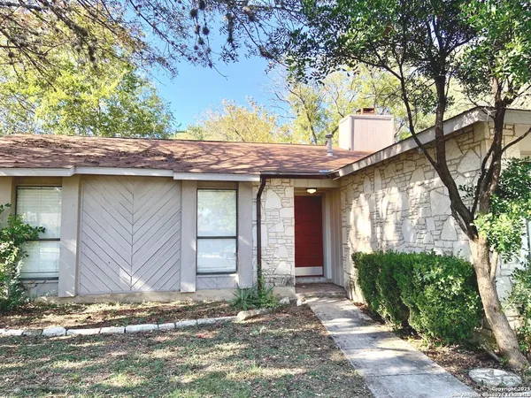 $1,795 | 8803 Timber Cross, San Antonio, TX 78250