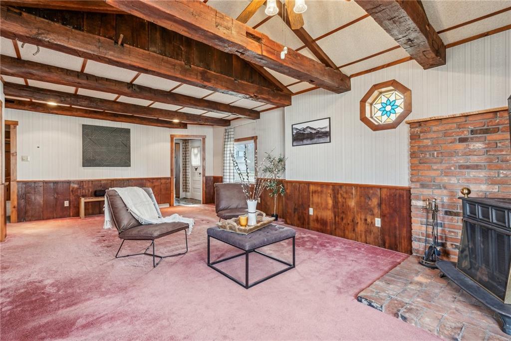 1054 Middletown Road New Stanton, PA 15672 - Photo 15 of 38