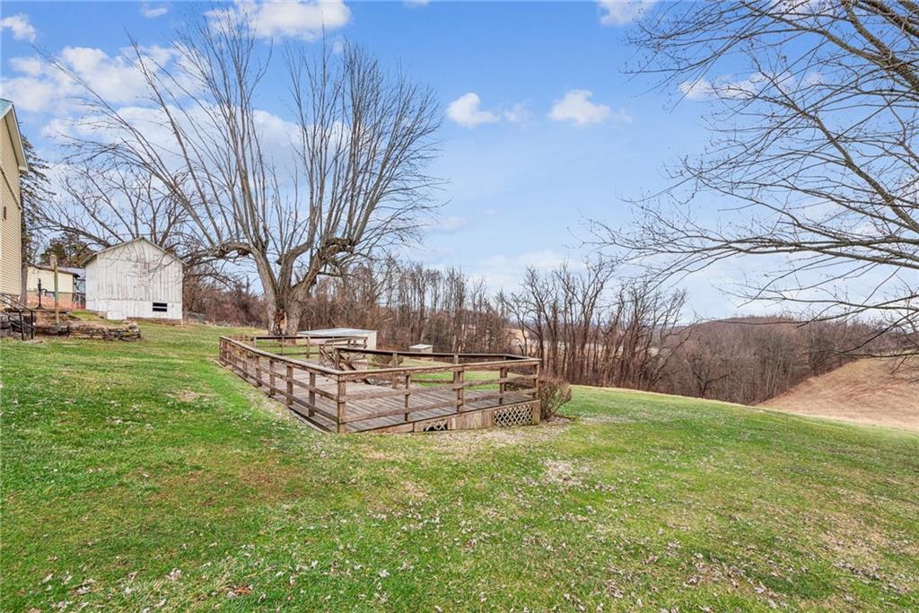 1054 Middletown Road New Stanton, PA 15672 - Photo 28 of 38