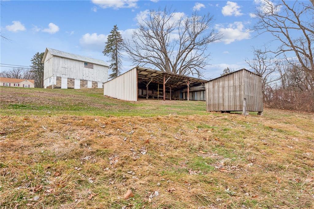 1054 Middletown Road New Stanton, PA 15672 - Photo 31 of 38