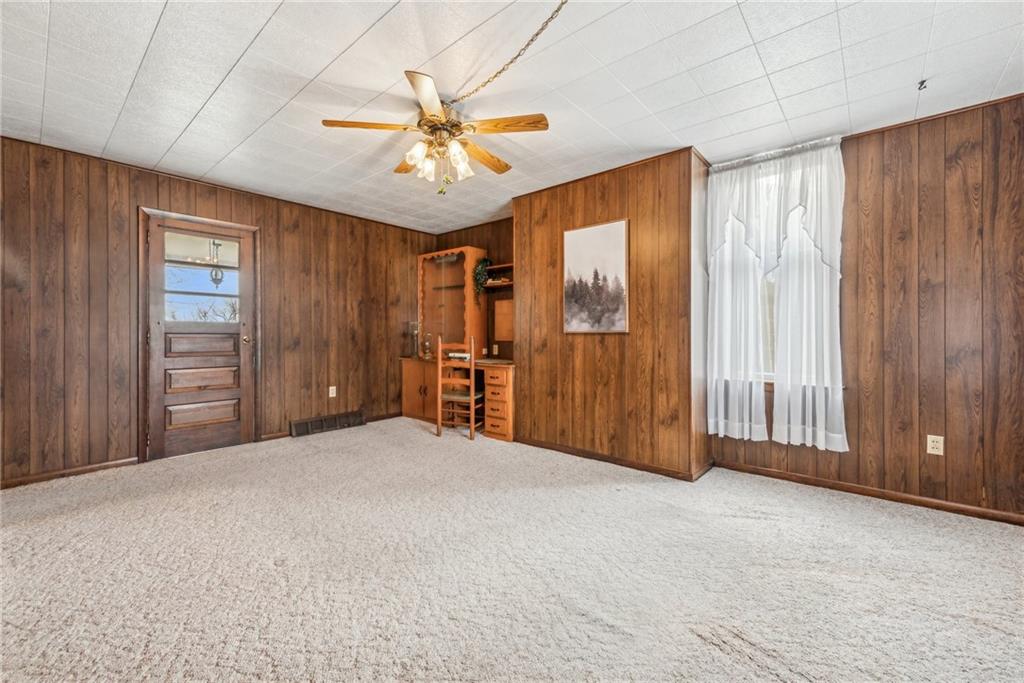 1054 Middletown Road New Stanton, PA 15672 - Photo 10 of 38