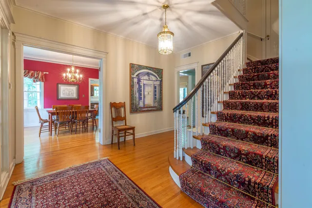 $400,000 | 1286 West Stephenson Street, Freeport, IL 61032